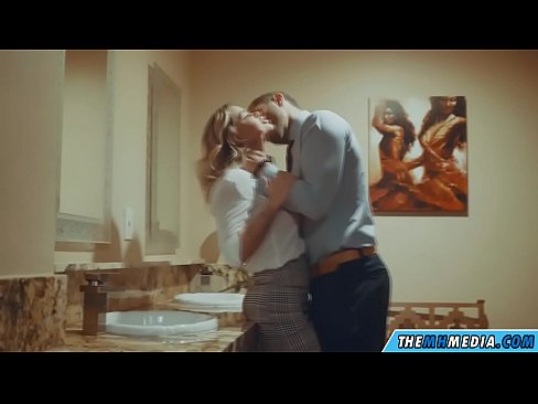 ❤️ Когато наедряла блондинка ви съблазни в обществена тоалетна ☑ Хардкор порно в bg.loanworld.top